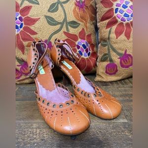 Burnt-Orange Embroidered and Studded Heels! Size 10 New brand M.O.D.